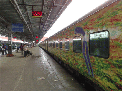 Indian Railway: Fastest High-Speed Trains in India, Know about more details here
