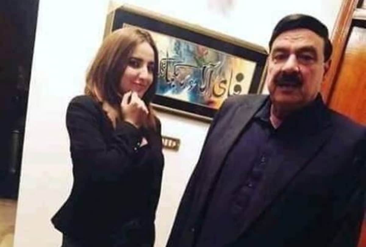 Pakistani Tiktok Star Hareem Shah Claims Pakistani Railway Minister Sheikh Rashid Send Her Nudes