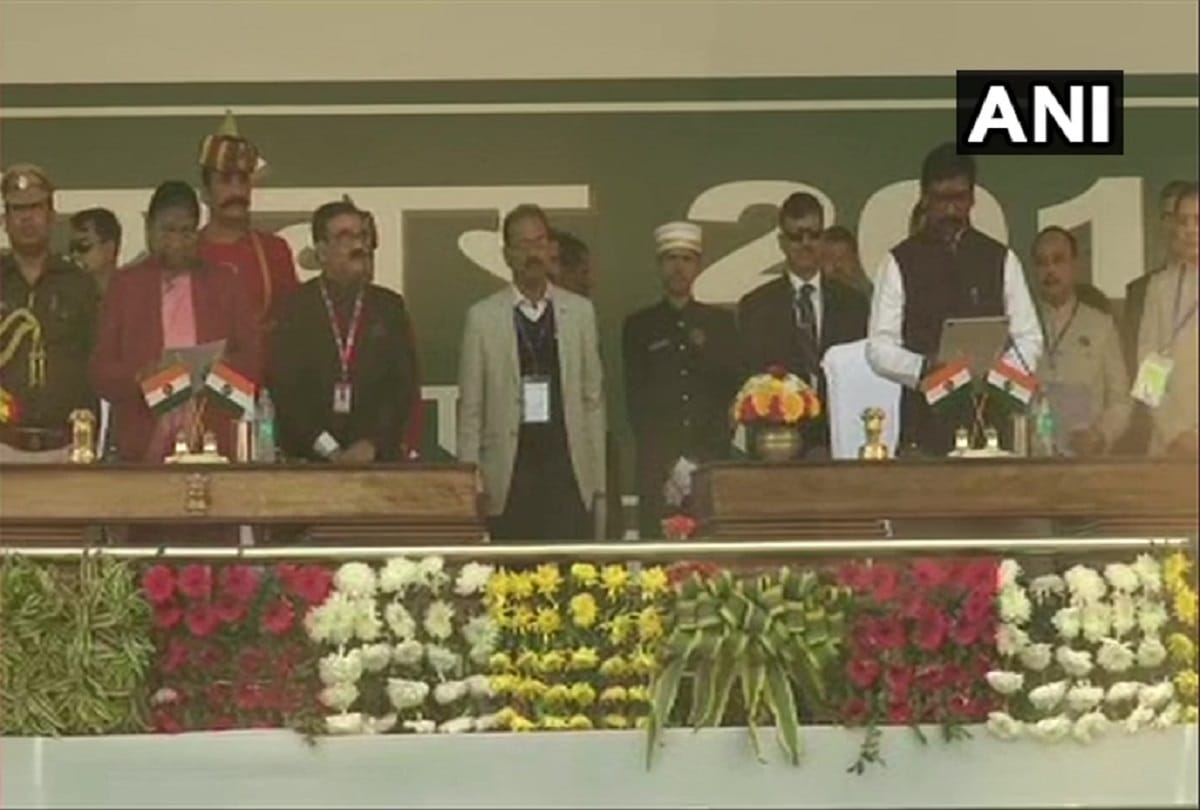 JMM Leader Hemant Soren to take oath as 11th CM of Jharkhand today Live Updates