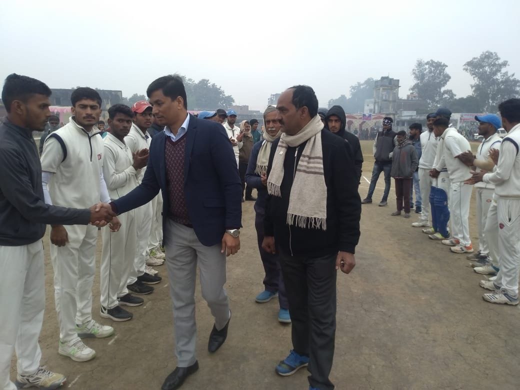 gonda in semifinal