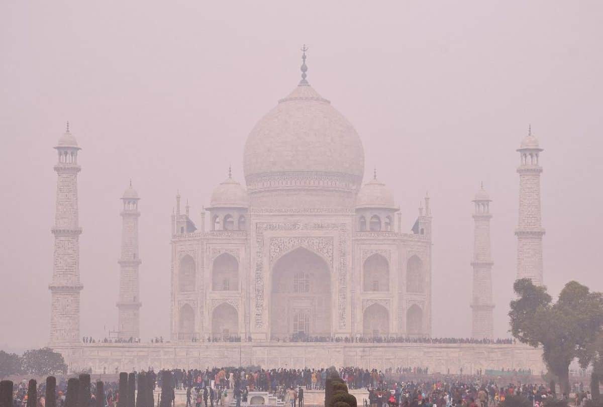 tourism in agra suffers blow as CAA protests on new year 2020