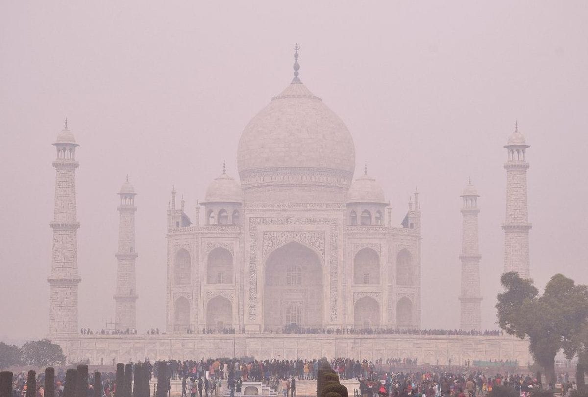 tourism in agra suffers blow as CAA protests on new year 2020