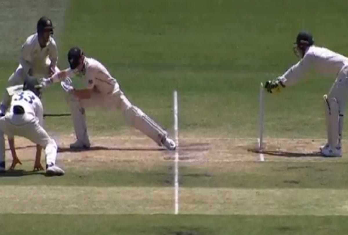 AUS vs NZ Tim Paine shows great work behind wickets does quick stumping of Henry nicholls