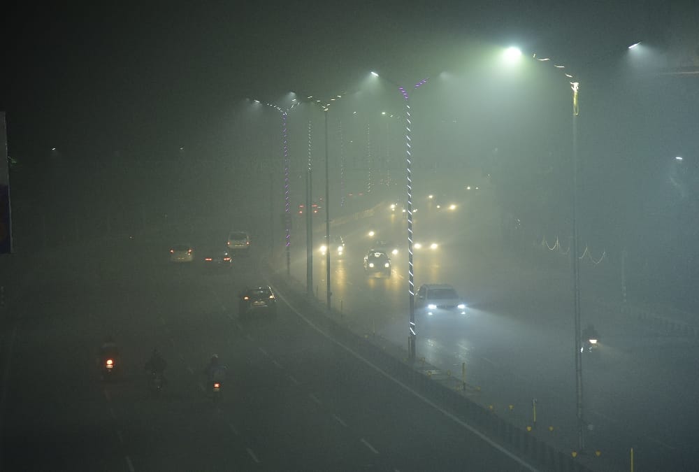 Temperature of Lucknow becomes 3.5 degree celcious.