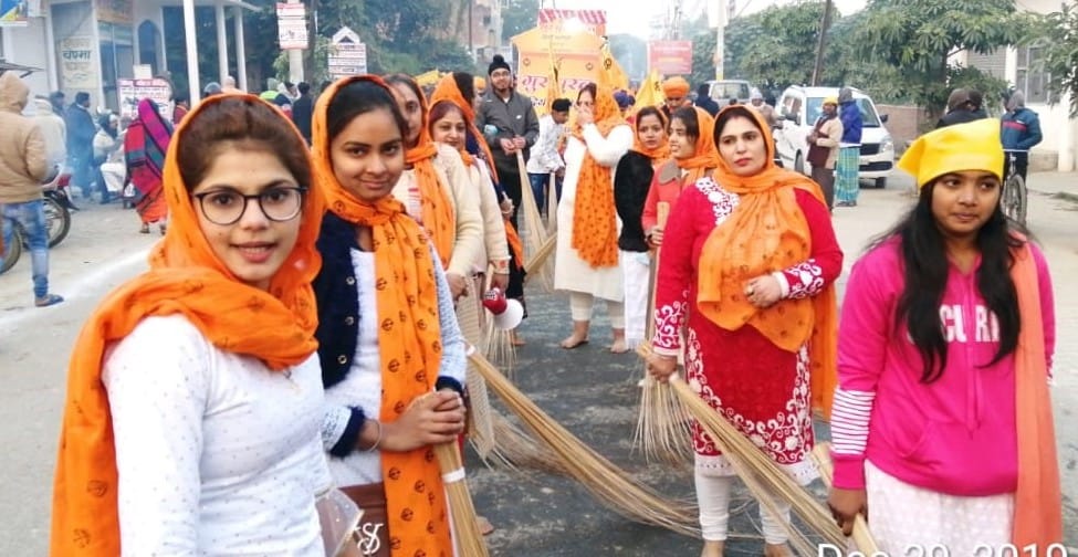 Prakash Parv of Guru Govind Singh celebrated with great pomp