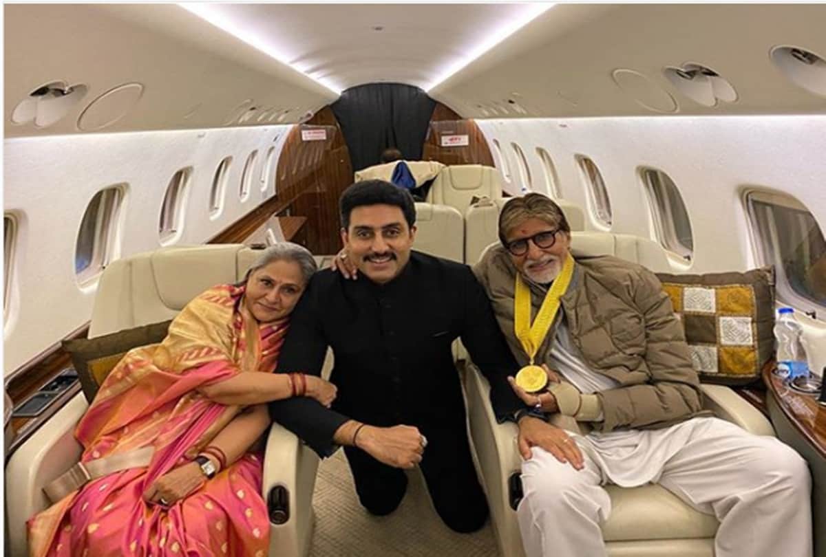 Abhishek Bachchan Posts Pic With Amitabh Bachchan And Jaya Bachchan after Dadasaheb Phalke Award