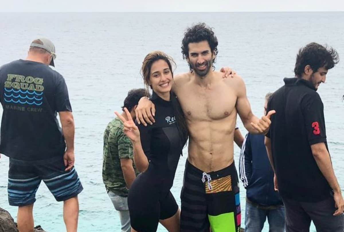 News Capsule Aditya Roy Kapoor Disha Patani Ranbir Alia Amitabh Abhishek Bachchan Rishi Kapoor
