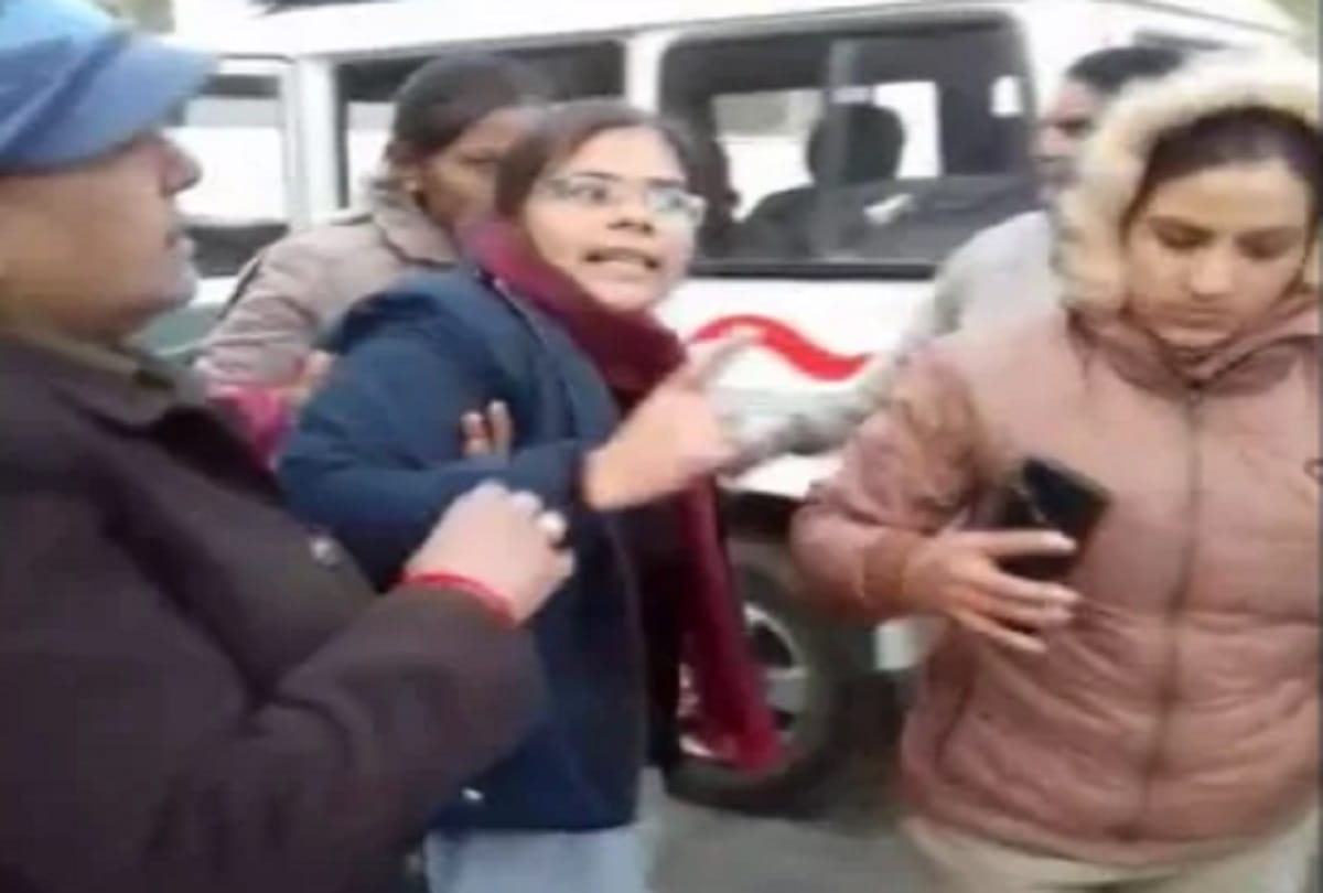 Richa Singh arrested while staging outside women's hostel