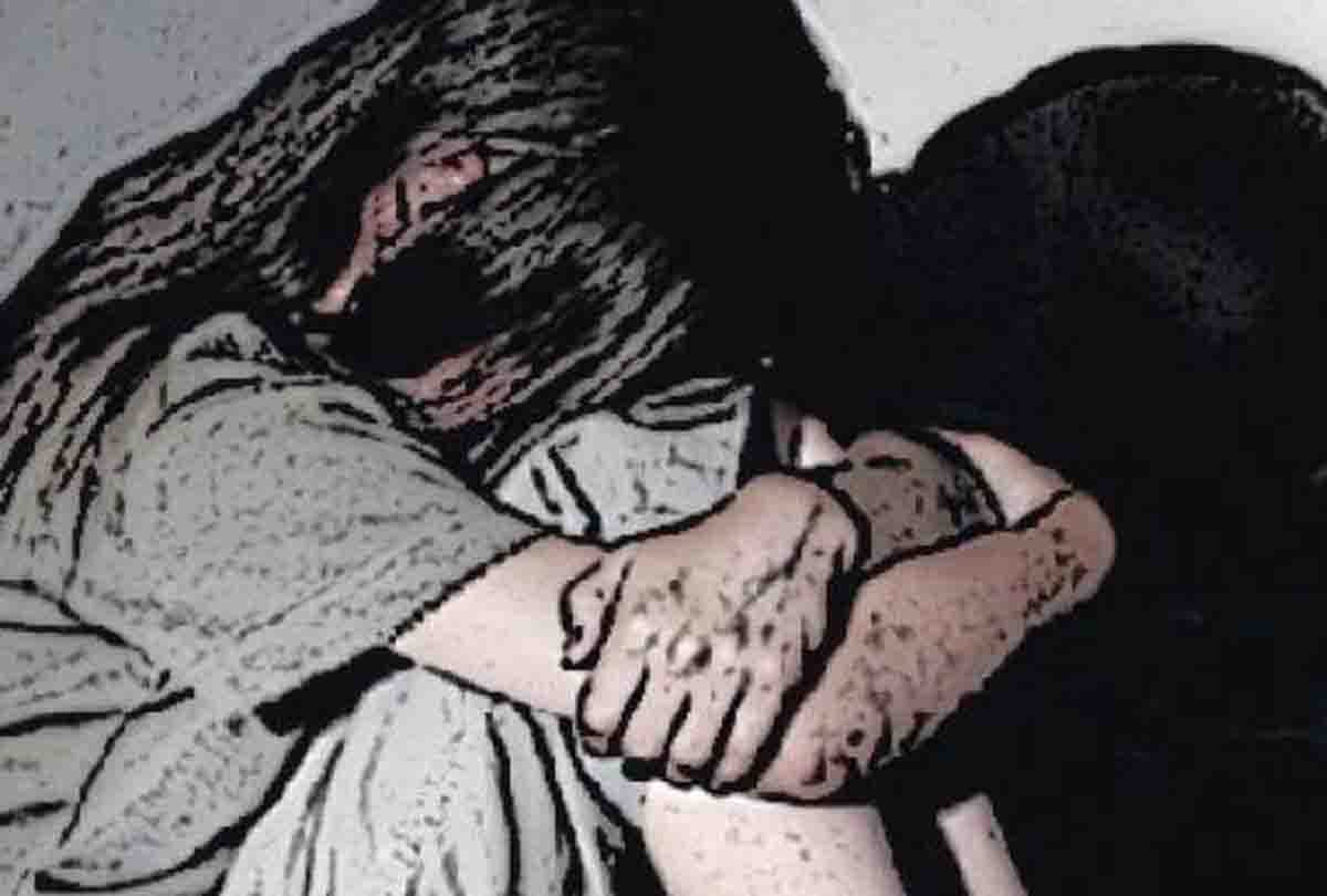 sixty years old man misdeeded with eight years old girl in jammu