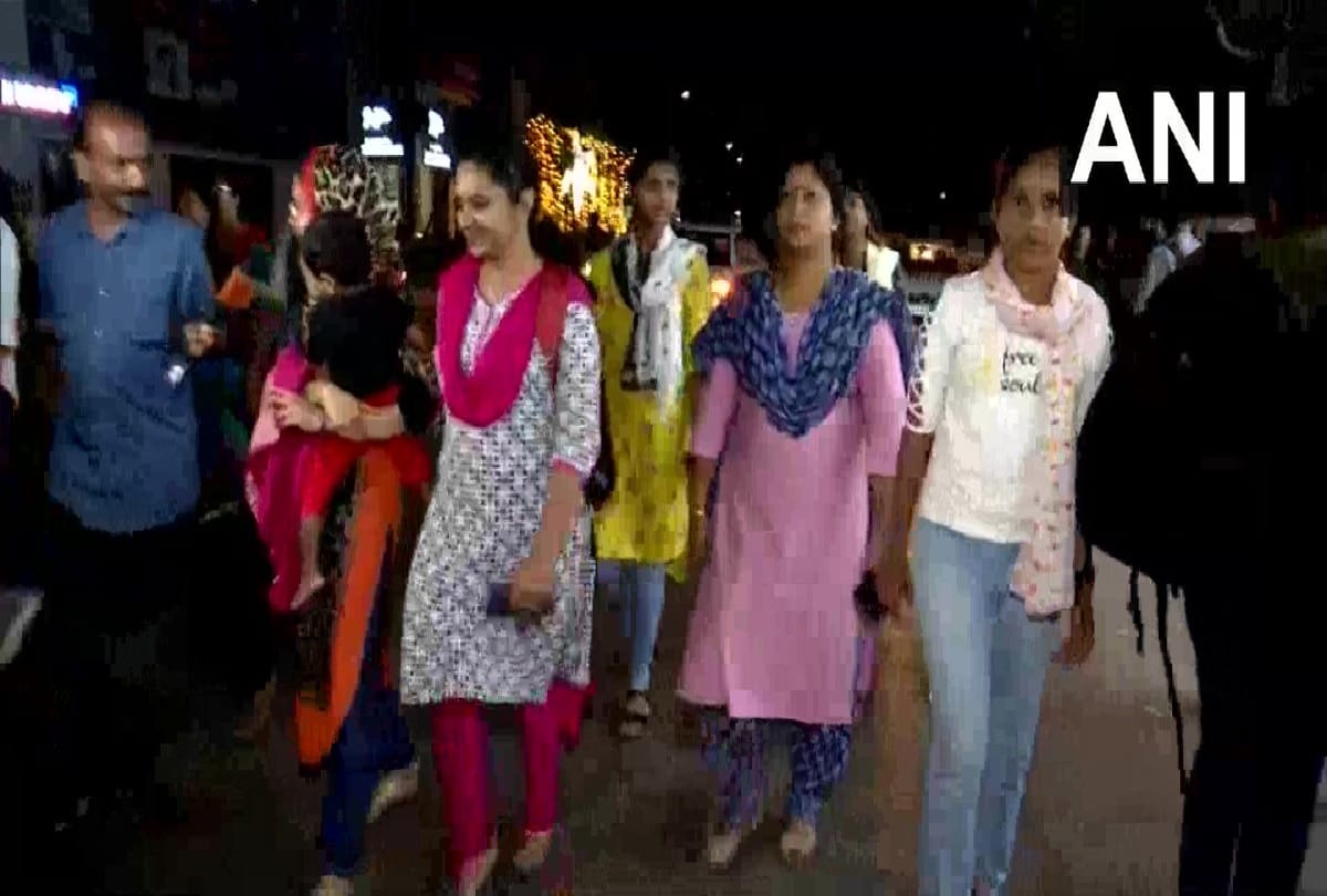 Kerala government organised Night Walk in Thiruvananthapuram, Local women took part