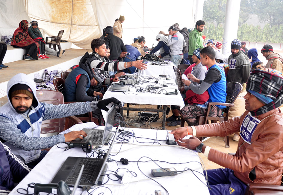 859 candidates from Bijnor and Baghpat pass in the race.