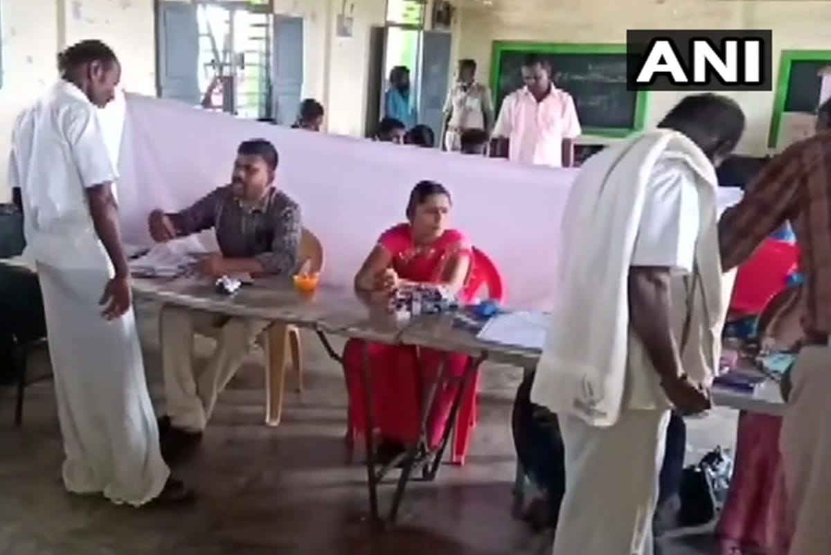 Second phase of election for rural local bodies in Tamil Nadu started for 158 Panchayat Unions