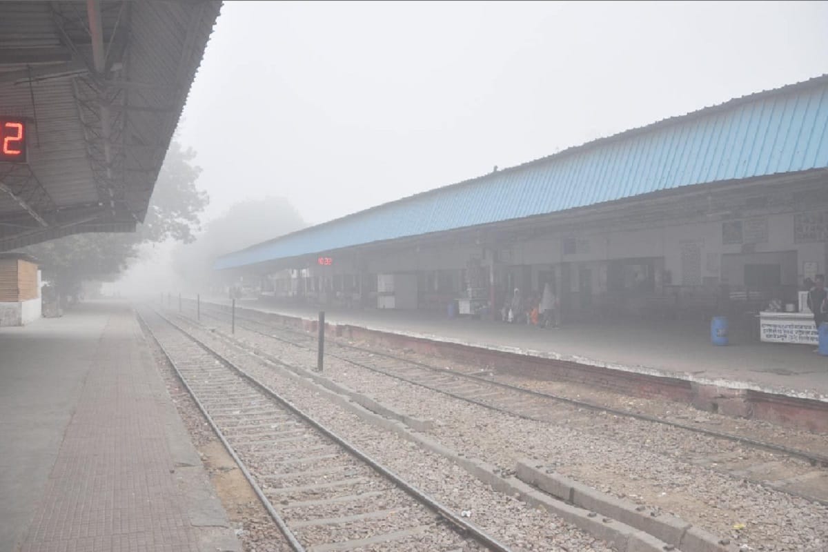 The minimum temperature is 2 degrees and heavy cold in Shamli district of Uttar Pradesh