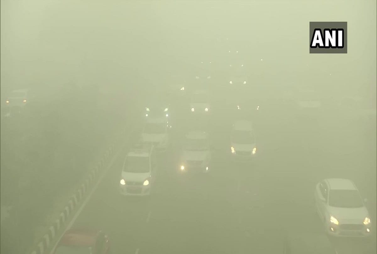 Fog in Delhi: Delhi NCR weather updates maximum and minimum temperature today