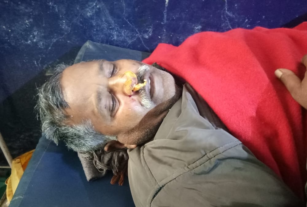 Many injured in a bus and a truck accident in Raebareli.