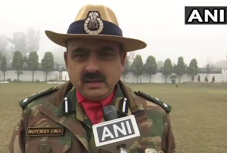 Punjab: Dense fog at Attari-Wagah border, BSF