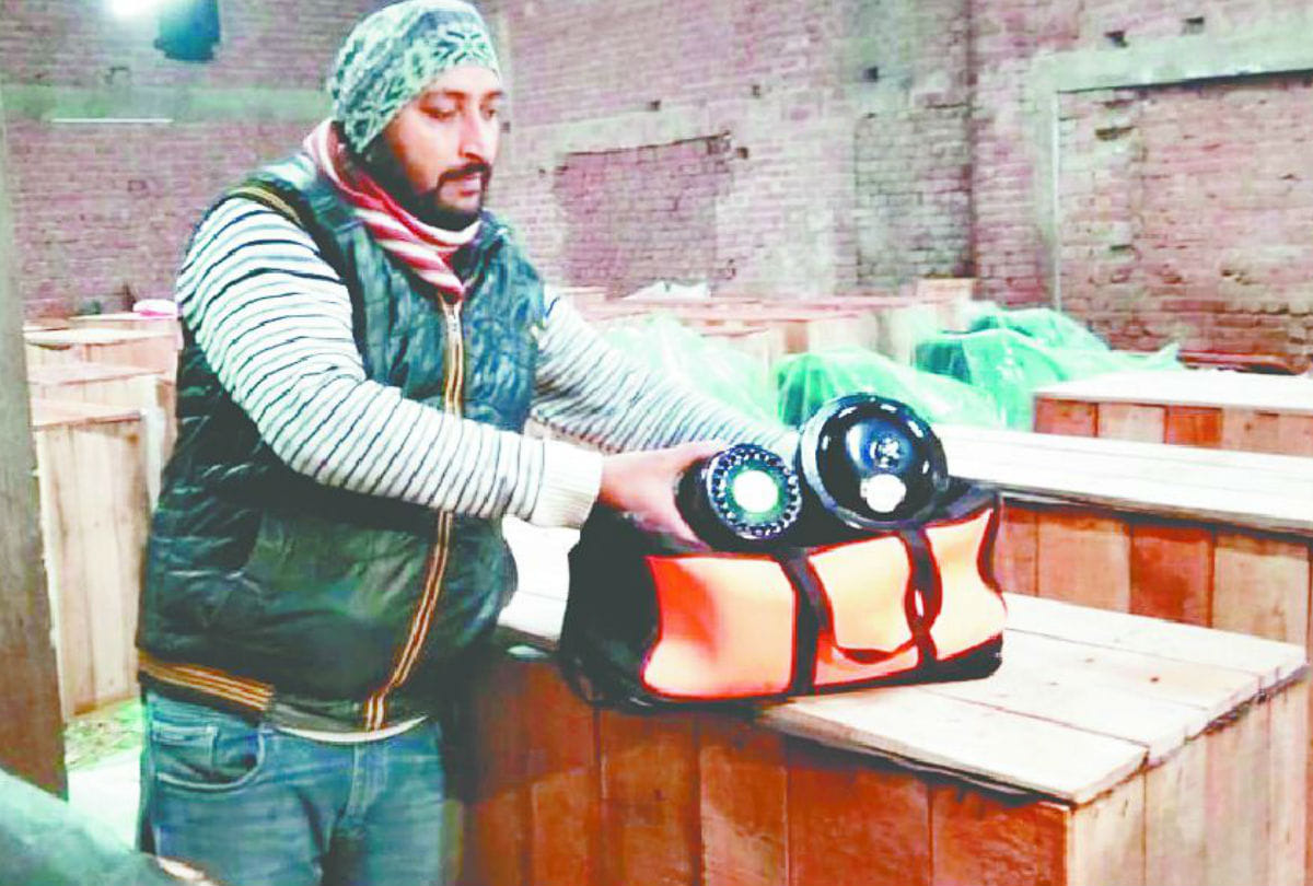 Fake pumpsets of Usha International Company of Gurugram were being made in Foundry Nagar