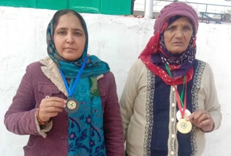 The elderly Perform well in sports during Cold wave In Haryana