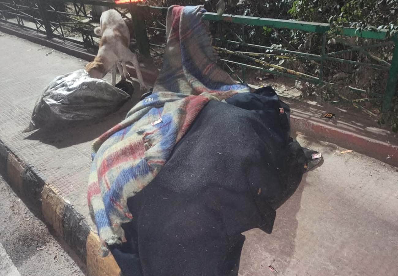 Lock in night shelters in kanpur, God is the caretaker of the homeless in the cold