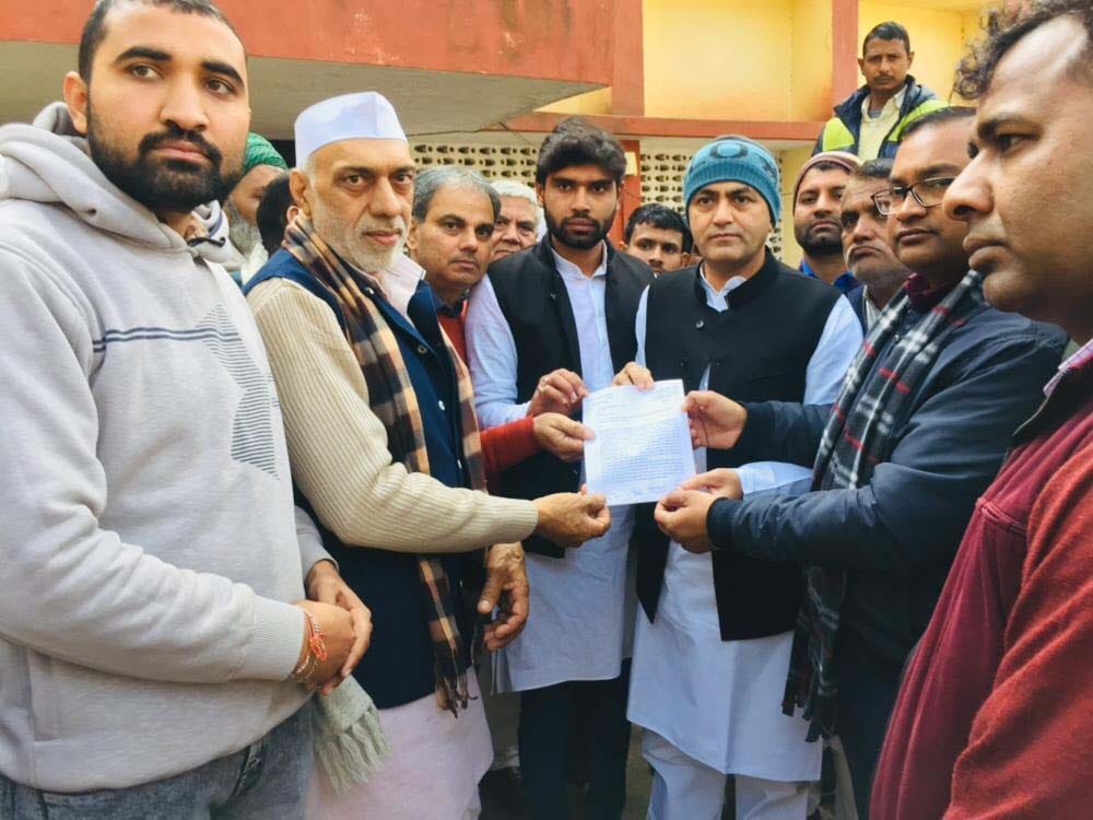 Outrage over jaggery manufacturer from going to Haryana