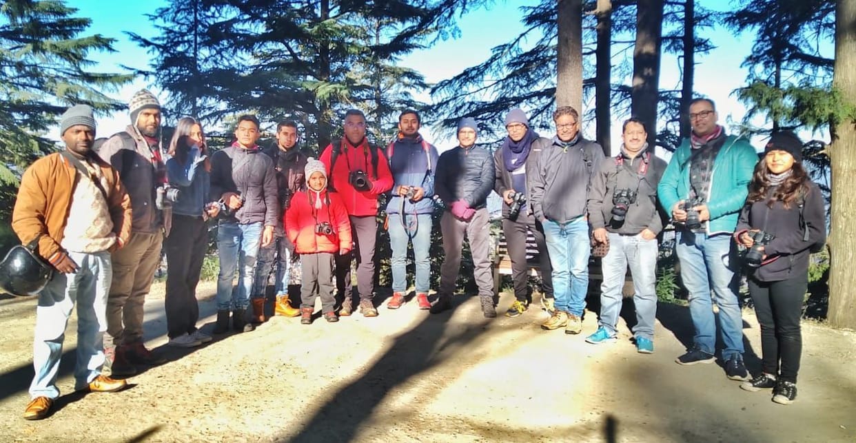 Young cinematographers learned the tricks of photography in Photo Walk