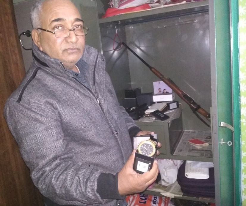Theft looted Farmers House