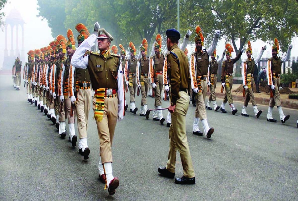 Delhi: 381 new sub inspectors join Delhi Police after training
