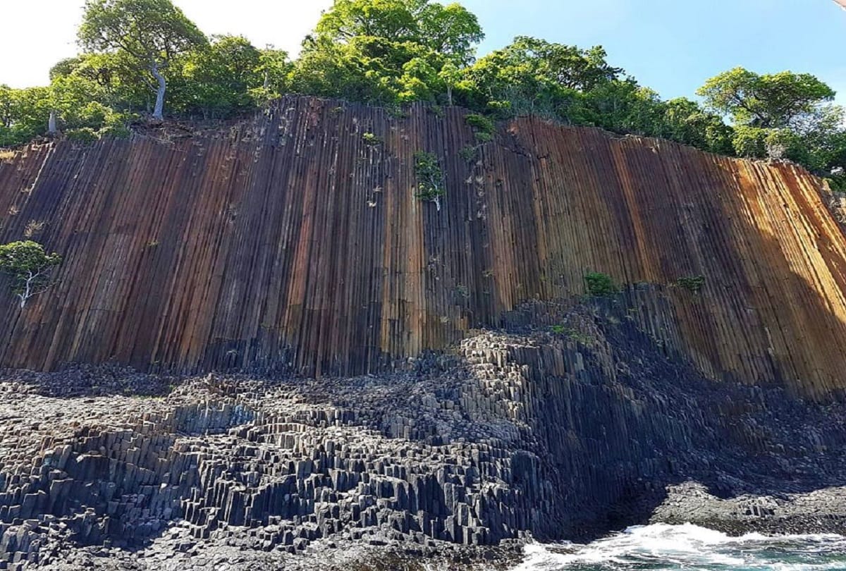 Mysterious Island organ pipes which called the precious diamond of the Indian Ocean
