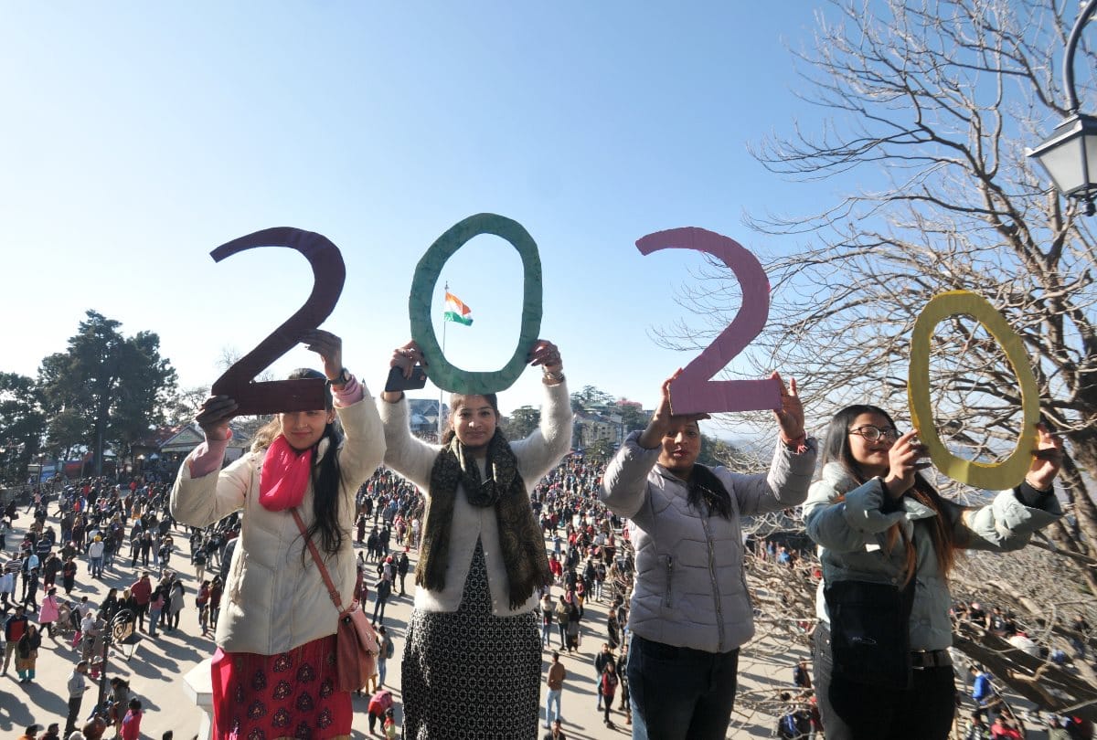 New year 2020 celebration by tourists in shimla in himachal pradesh