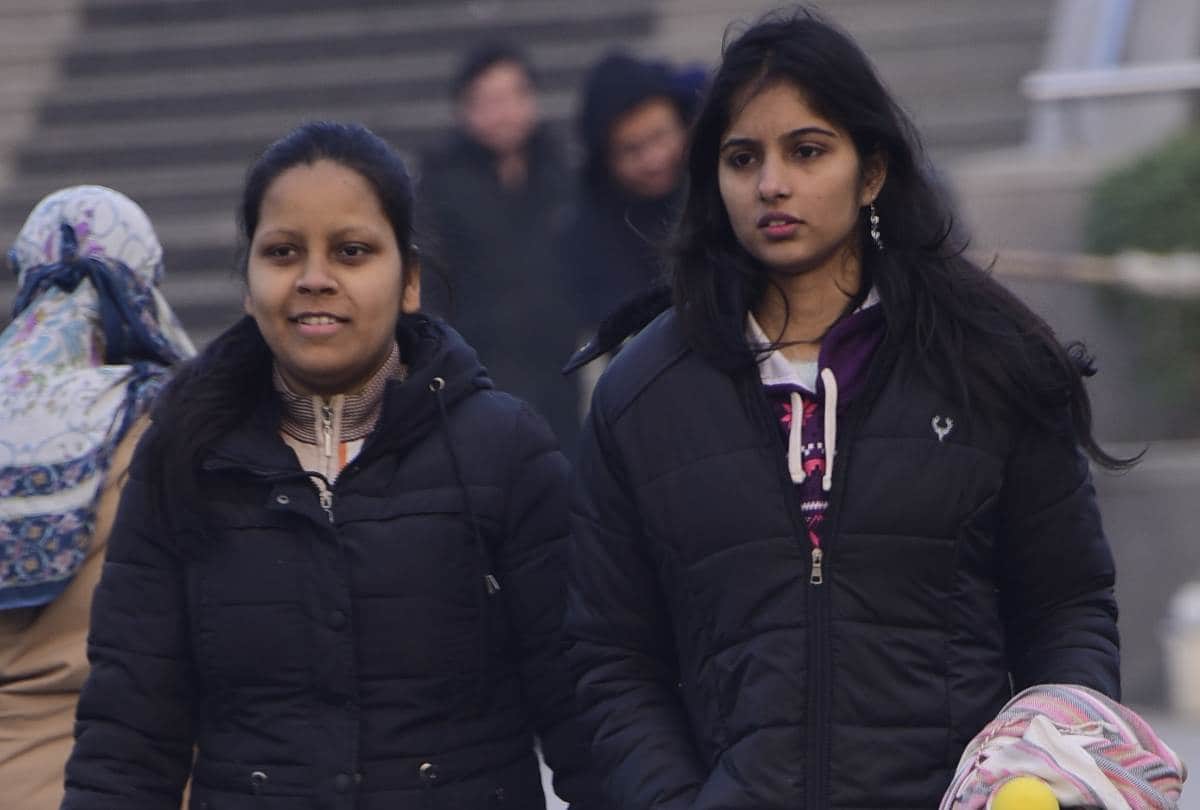 day's maximum temperature recorded 12.3 degrees Celsius