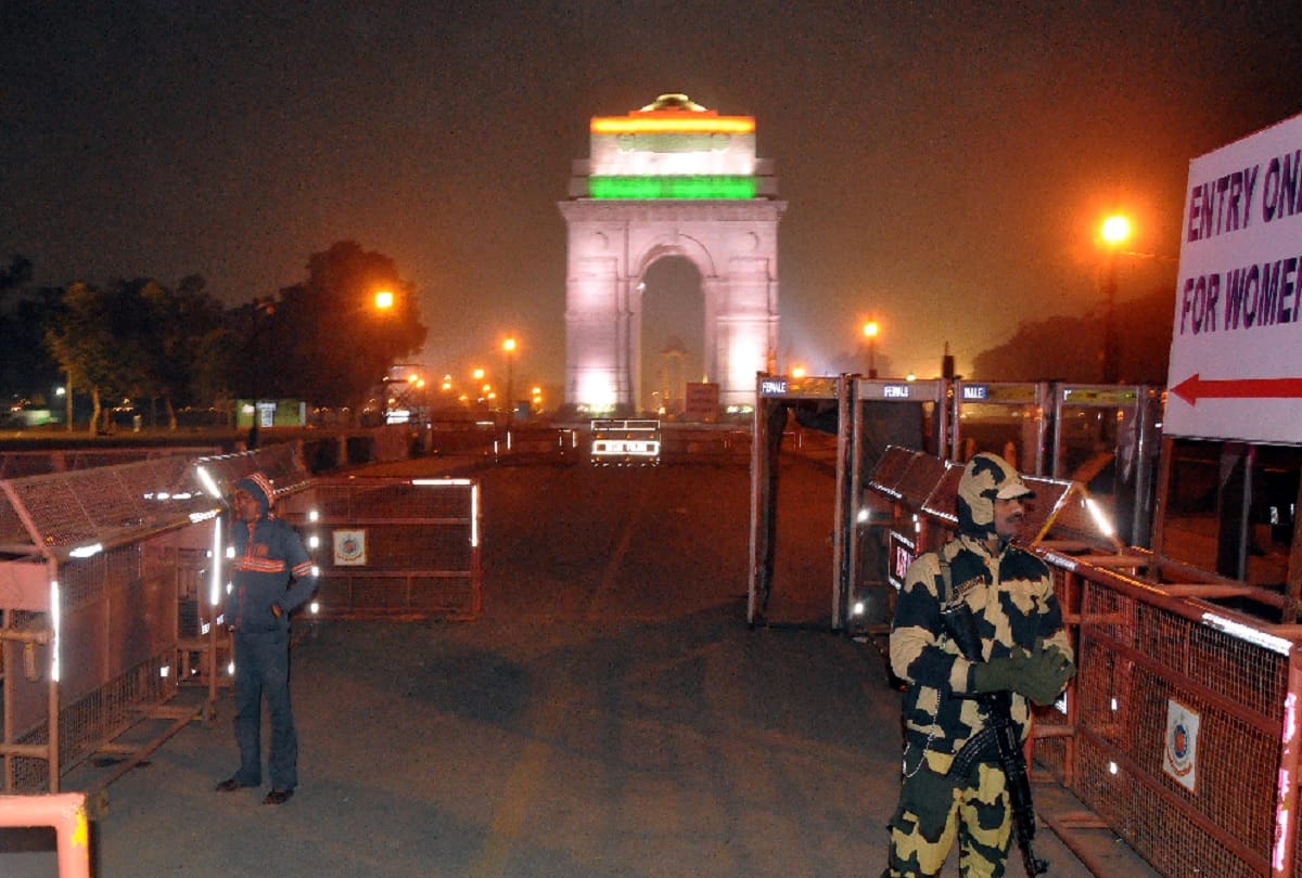 meteorological department issued yellow alert issued for next two days in delhi advised do not go out home unnecessarily