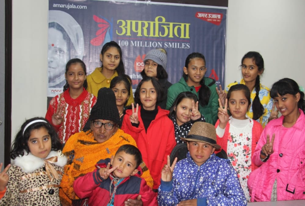 Amar Ujala will honor brave Rakhi who saved brother by fighting Guldar
