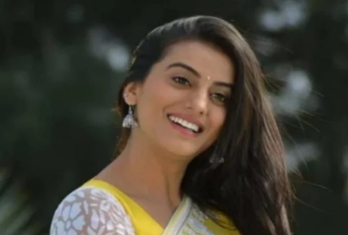 Bhojpuri actress akshara singh viral vedio news in gorakhpur