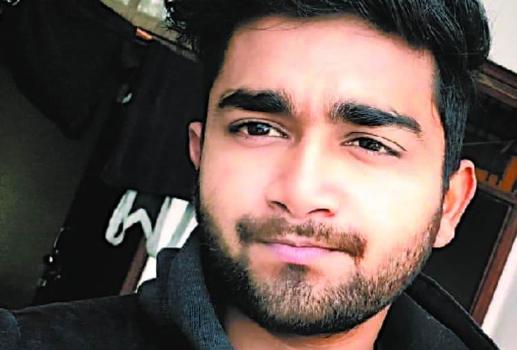 one man died and four injured in an accident in lucknow
