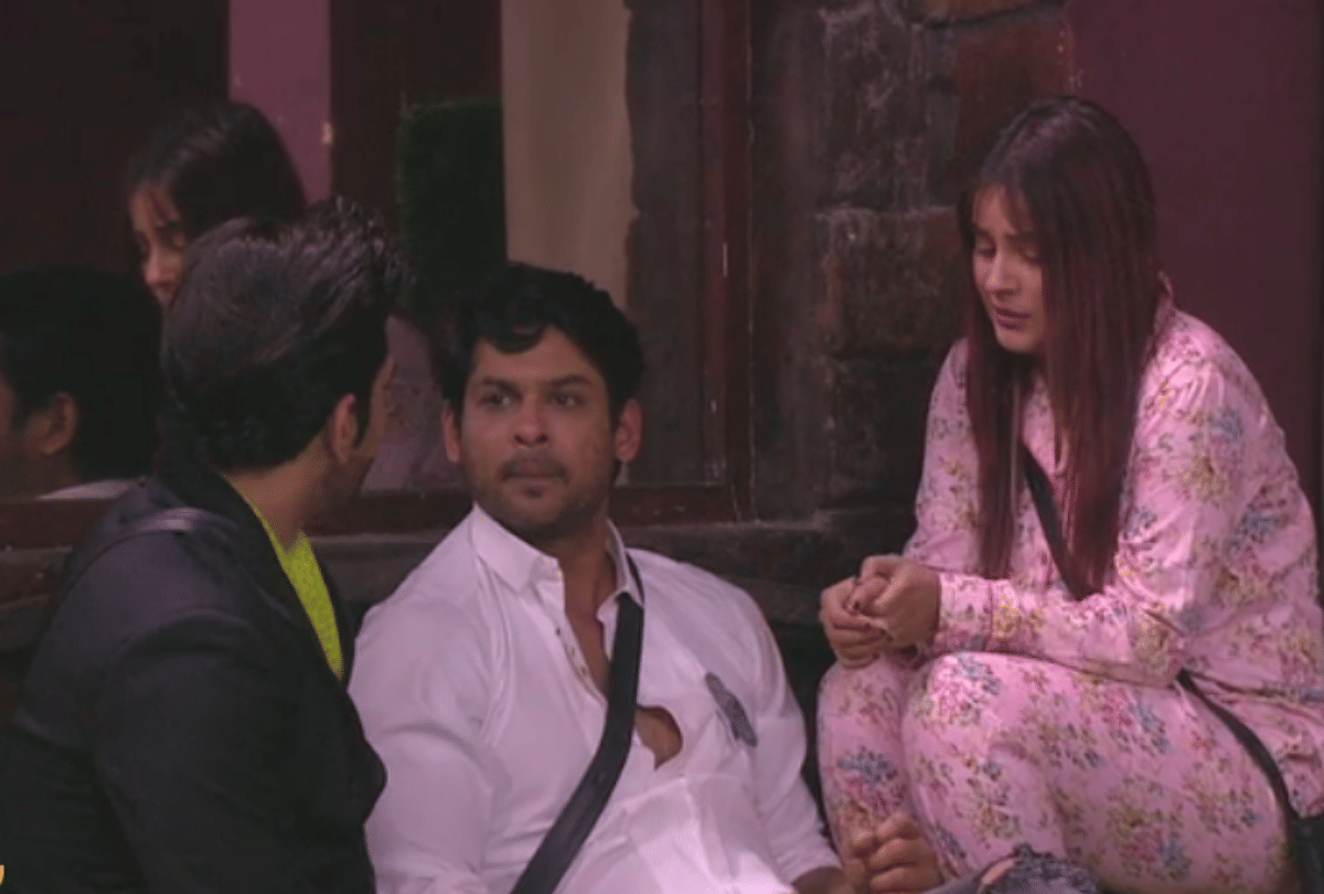 bigg boss 13 sidharth shukla and jasmin bhasin cozy dance at new year party