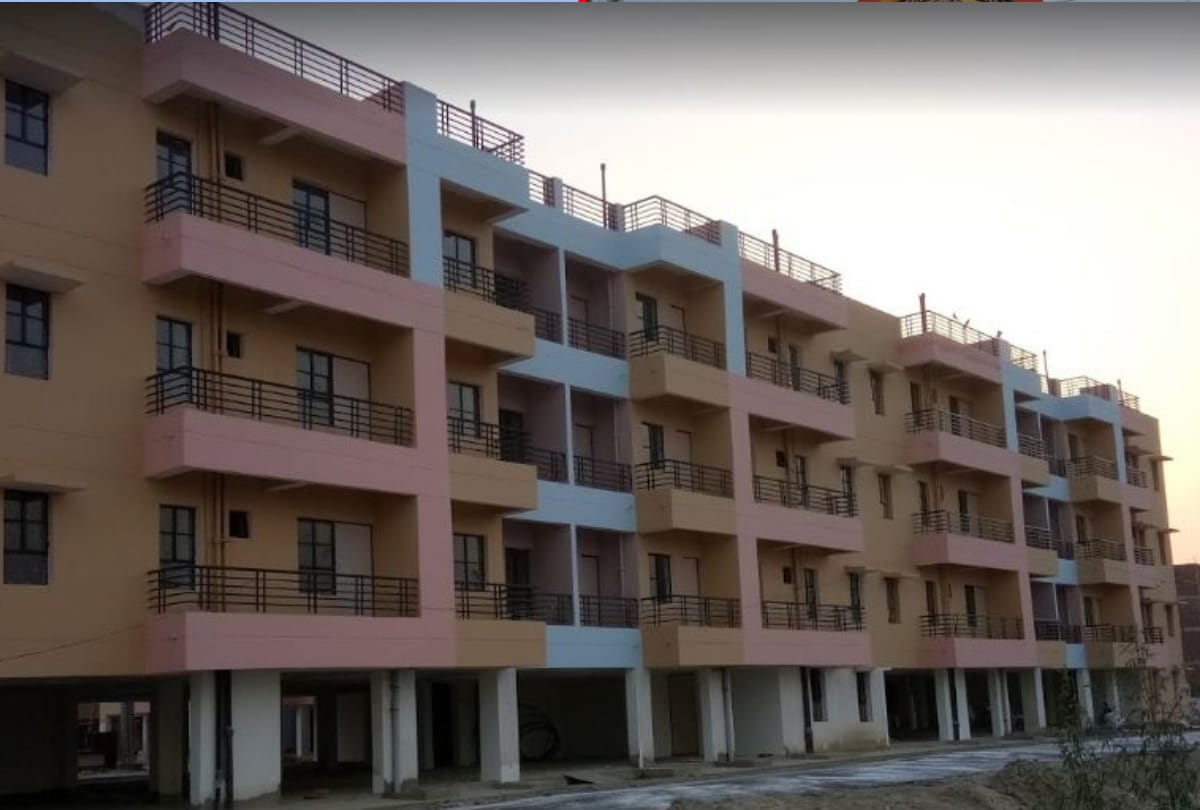 Fraud in name of getting accommodation in Gorakhpur