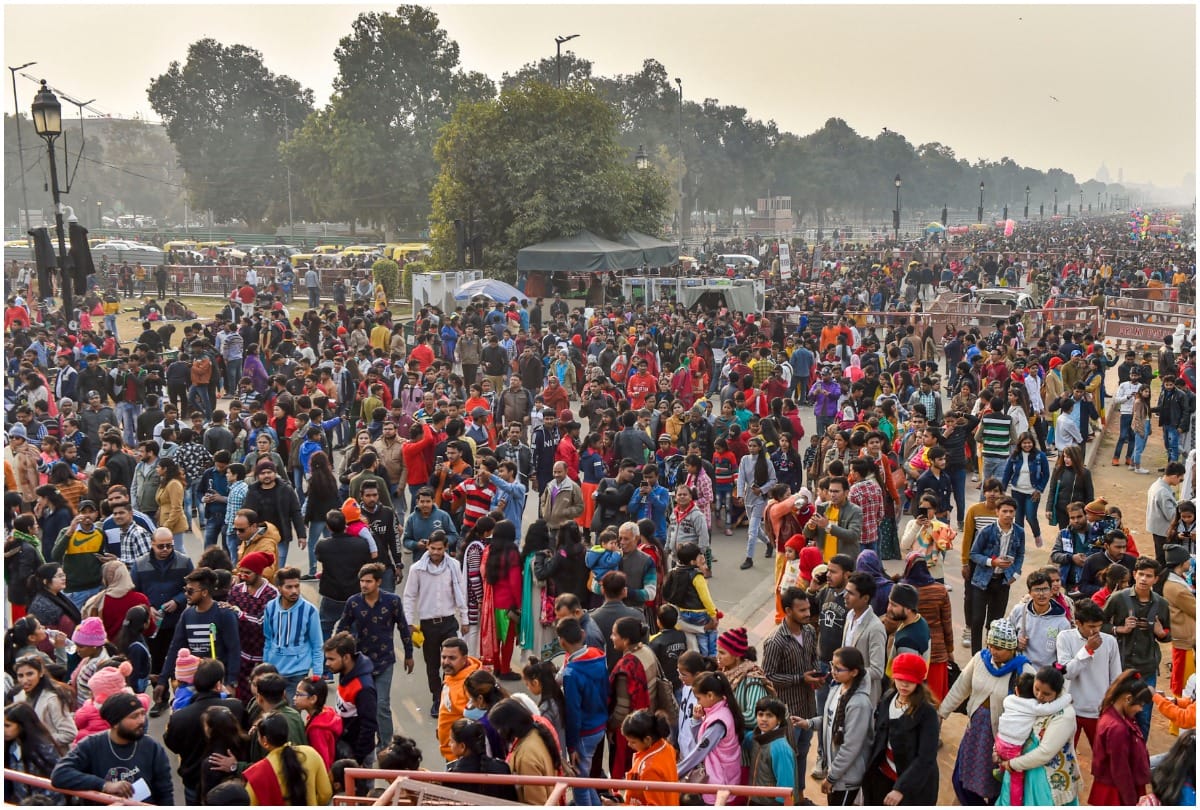 New year 2020 celebration, photographs, india gate, gateway of india, clock tower, temple