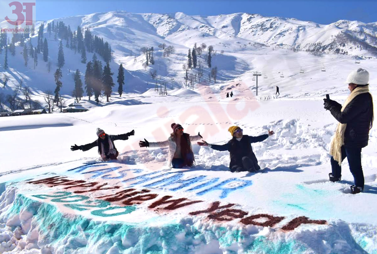 New Year 2020 Celebration in Kashmir, Mata Vaishno Devi new year photos, Gulmarg photos