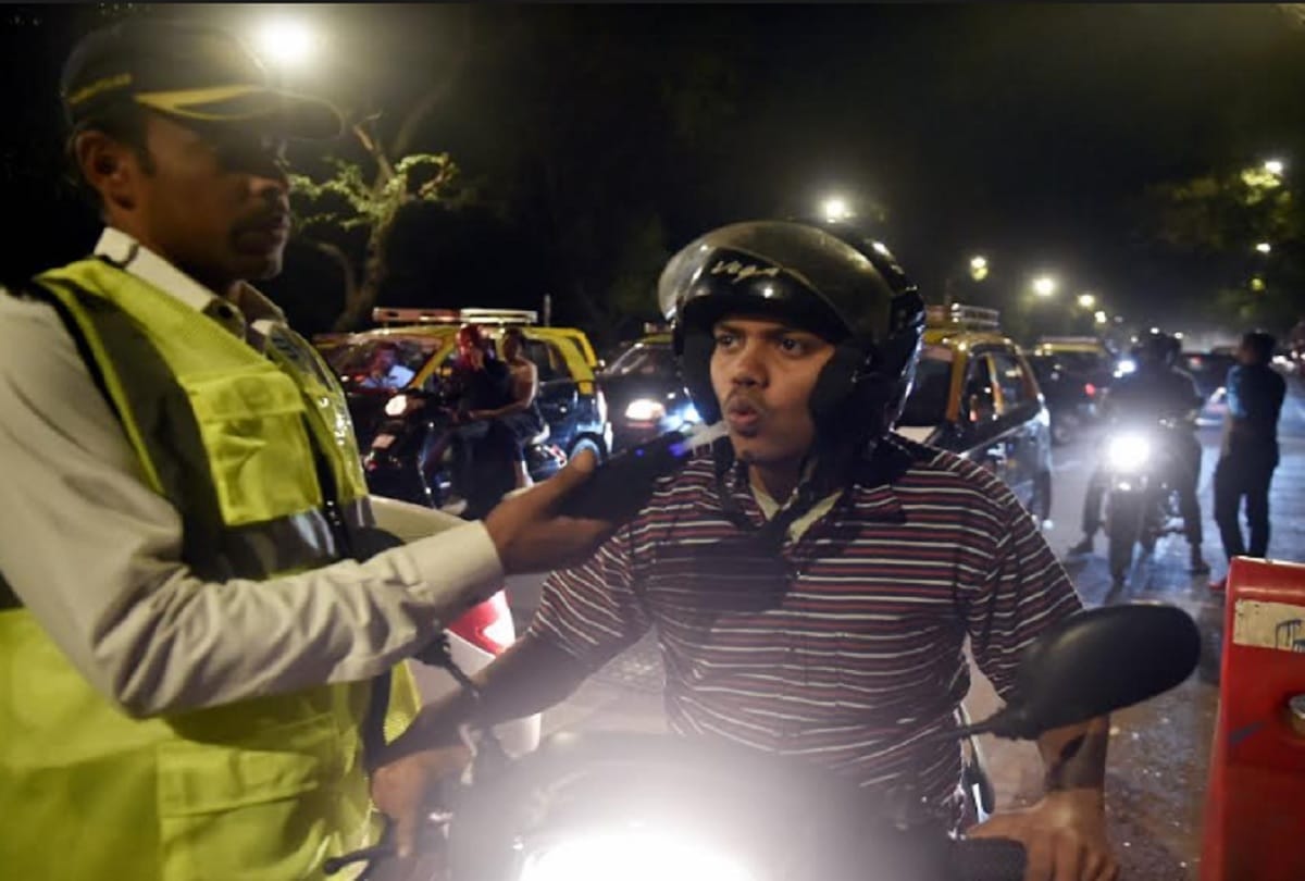 Imposed challan on 352  peoples for drunk and drive on New Year 2020