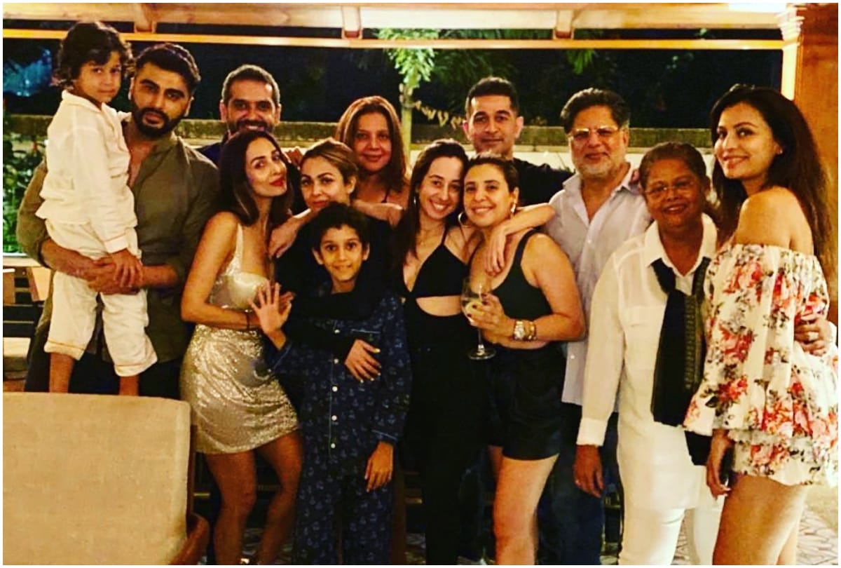 Malaika Arora kiss Arjun Kapoor Goa New year celebration picture viral