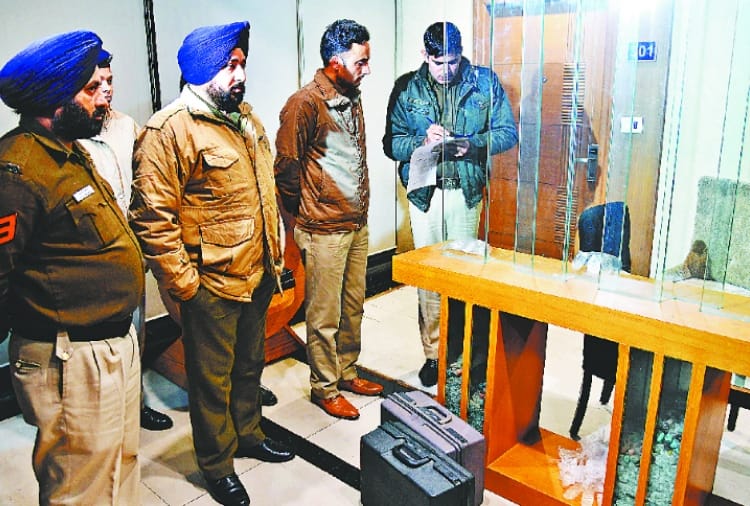 Murder of 29 years old girl at a Hotel of Chandigarh