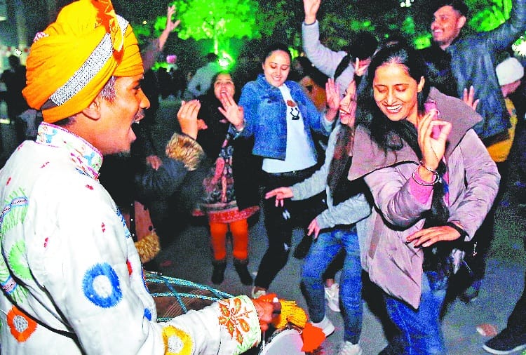 New Year 2020 Celebration in Plaza Chandigarh