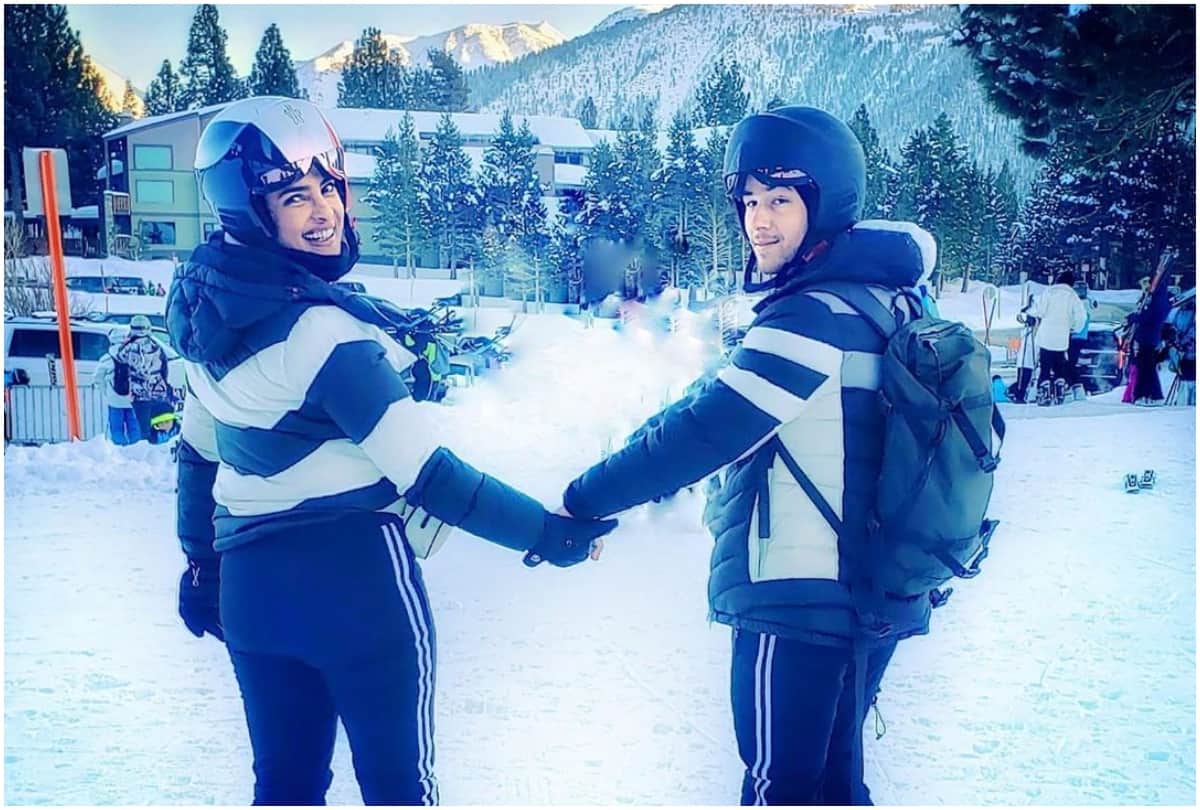 nick jonas shares priyanka chopra unseen pictures