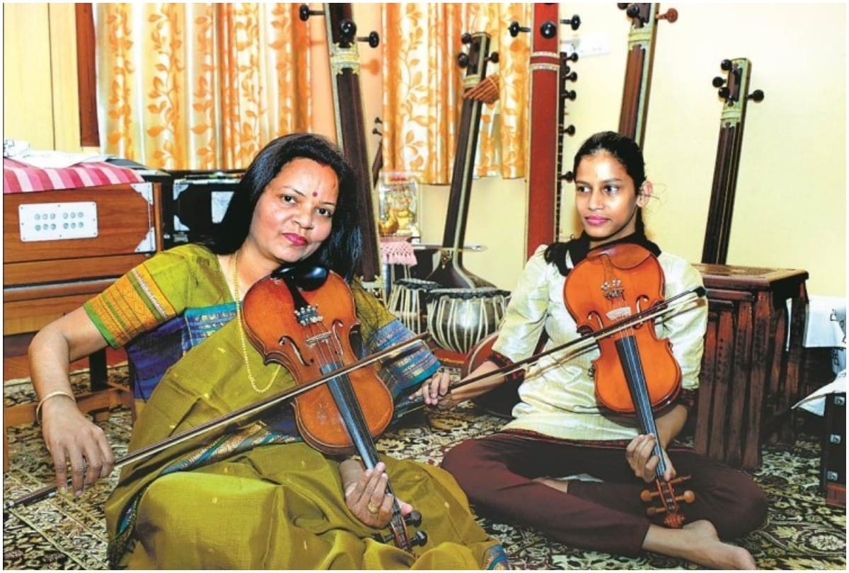 inspirational story of women who made her career in art and culture