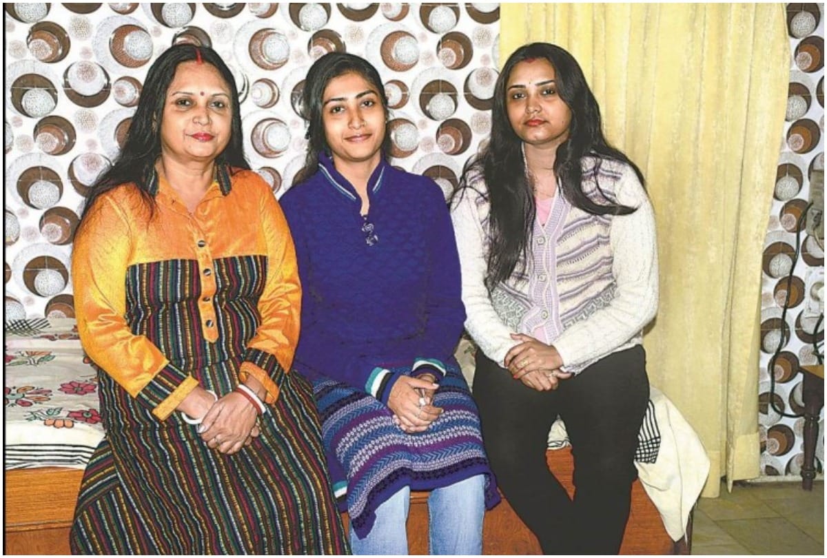 inspirational story of women who made her career in art and culture