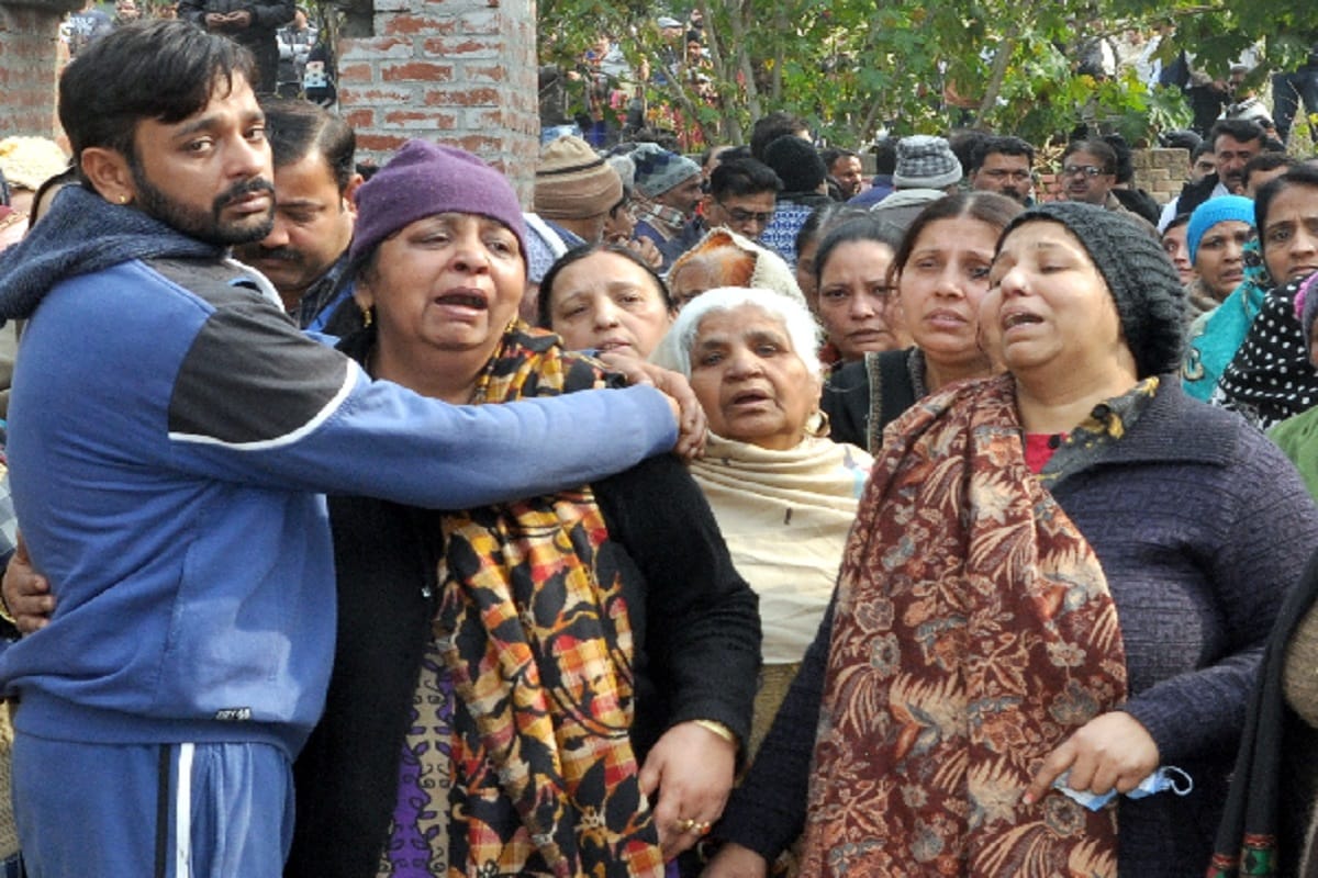 Shamli Triple Murder Case, The dead bodies of a family three members were cremated