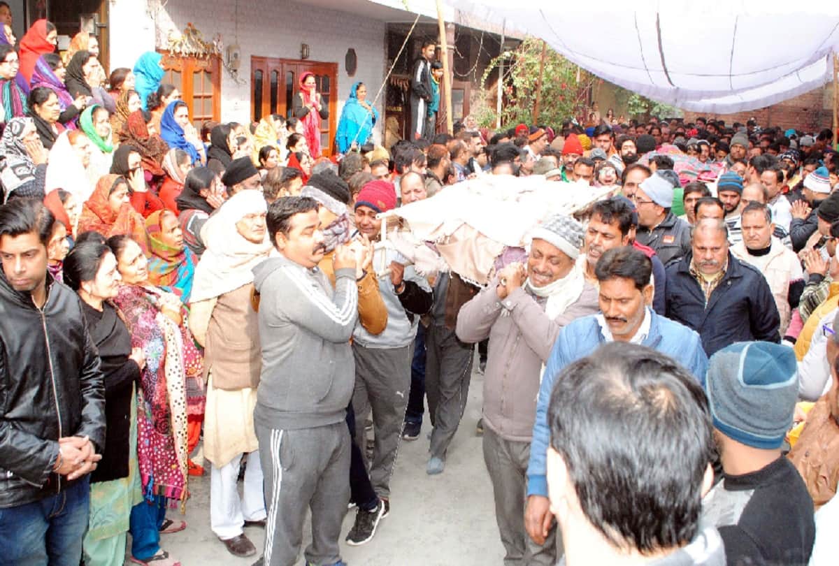Killer accused in three states carrying innocent dead bodies son of singer ajay pathak