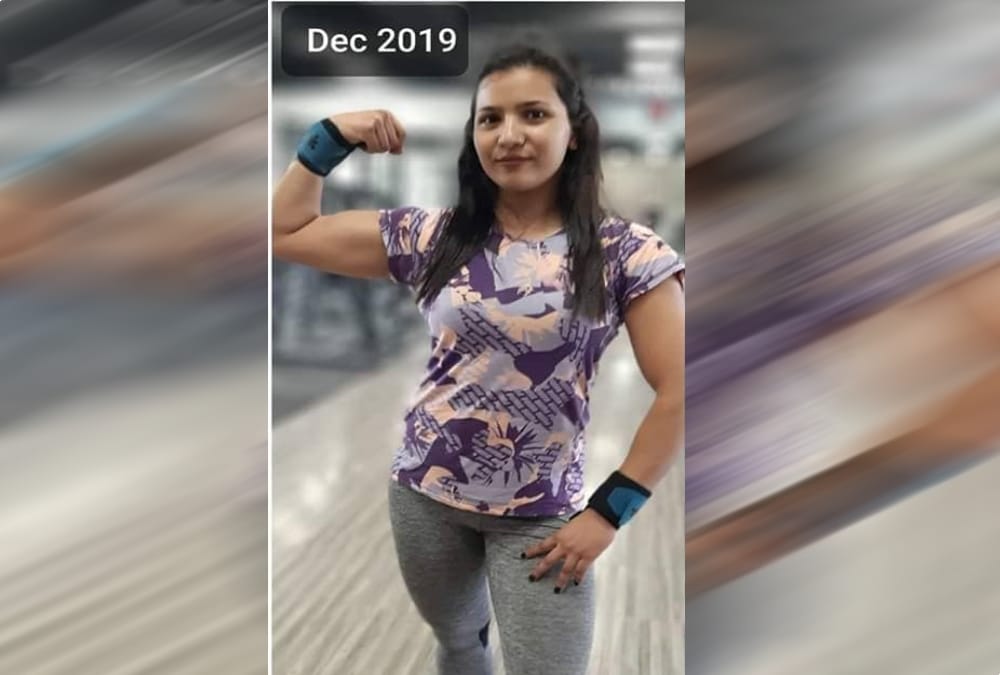Uttarakhand Girl Lose 30 Kg Weight and Won two Gold Medal in powerlifting