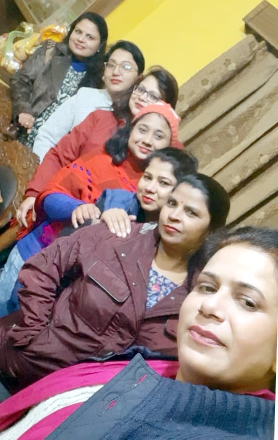 Enthusiasm in women on new year