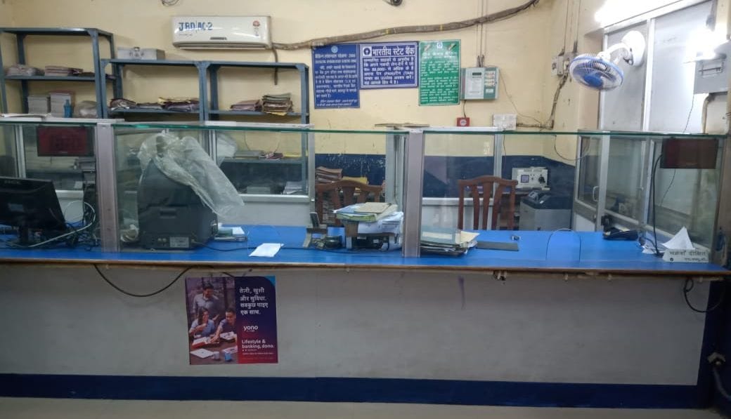 Server stalled since five days, loss of 10 crores